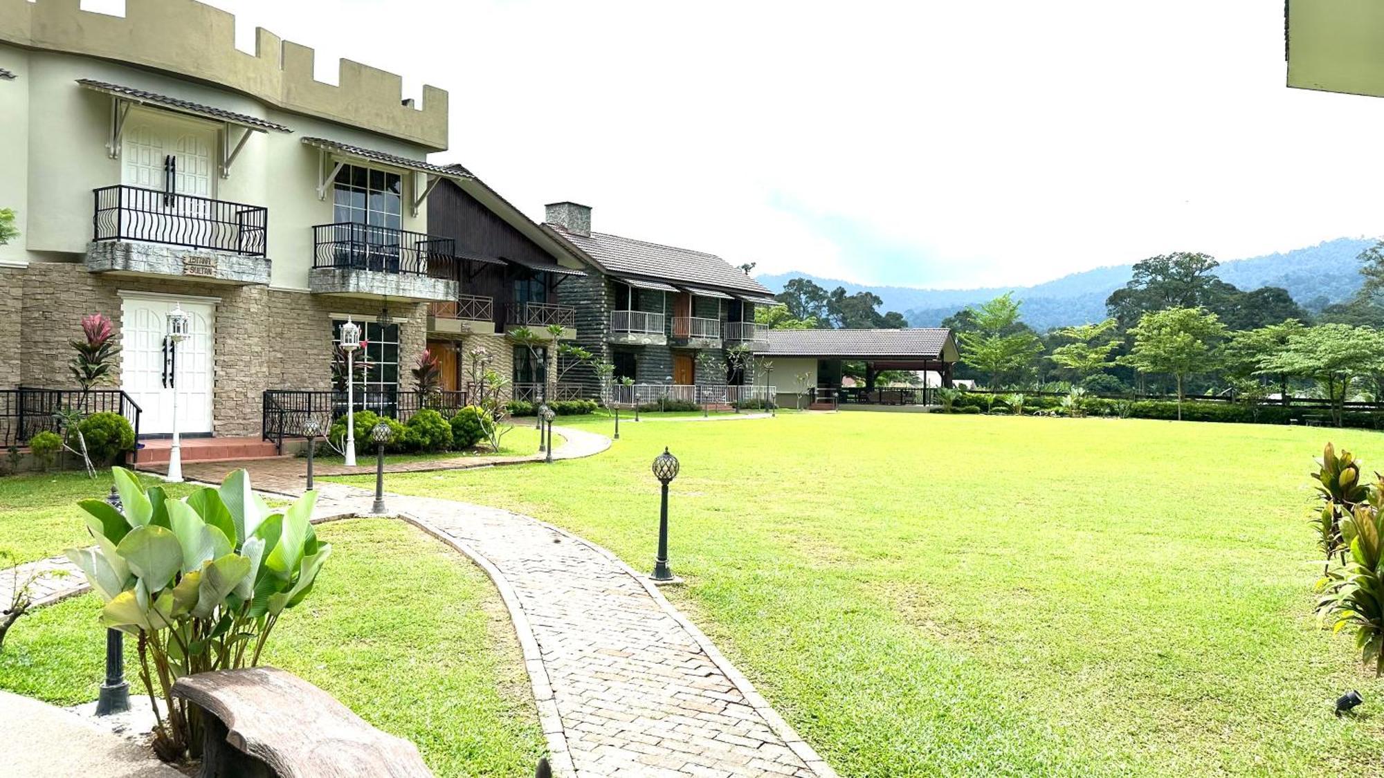 Soulmate Village Hulu Langat Exterior photo
